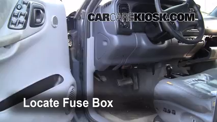 1999 Dodge Durango SLT 5.9L V8 Fuse (Interior) Replace